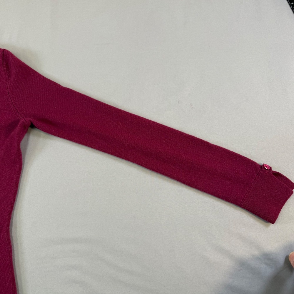 Cashmere Saks Fifth Avenue V-Neck Long Sleeve Sweater Berry‎ XS absolute beauty - Picture 11 of 16